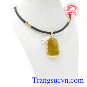 Bộ mặt dây Phật bản mệnh bọc vàng kiểu dáng sang trọng, hợp thời,