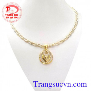 Bộ trang sức nữ đẹp vàng tây đảm bảo chất lượng chế tác trang sức nữ,dây chuyền kiềng,mặt dây tinh tế và sang trọng,bộ trang sức vàng