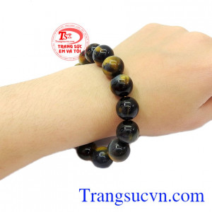 Theo phong thủy, đá mắt hổ thích hợp cho người mệnh kim và mệnh thổ