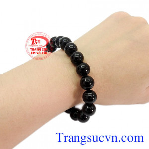 Chuỗi tay 10 ly có thể làm quà tặng cho người thân và bạn bè.