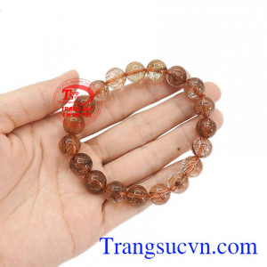 Thạch anh tóc thiên nhiên hợp mệnh mang lại tài lộc, may mắn và thịnh vượng. 