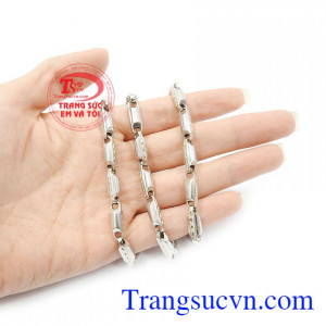 Công ty trang sức Em và Tôi chuyên chế tác và nhận làm theo yêu cầu