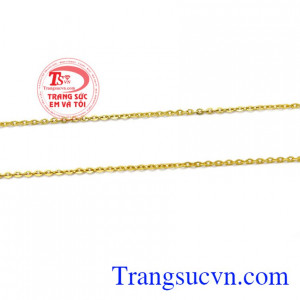 Dây chuyền nữ vàng mảnh được nhiều khách hàng ưa chuộng và tin dùng,kiểu dáng quý phái