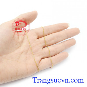 Sản phẩm phù hợp làm quà tặng sinh nhật, dịp lễ tết. Dây chuyền nữ vàng mảnh
