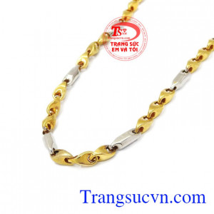Dây chuyền nam tính mạnh mẽ thích hợp làm món quà tặng người thân yêu của bạn