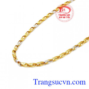 Mẫu dây chuyền được khách hàng ưa chuộng nhiều năm