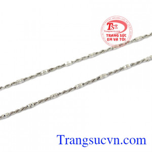 Dây chuyền tinh tế,dễ kết hợp trang phục,dây chuyền vàng trắng