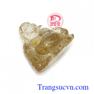 Di Lặc thạch anh tóc cát khí là biểu tượng cho hạnh phúc, bình an và vui vẻ, phù hợp làm mặt dây chuyền đeo hợp thời trang và phong thủy