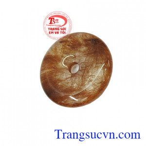 Đồng xu thạch anh tóc Phú Quý đem lại nhiều may mắn về tài lộc, thuận lợi trong công việc kinh doanh