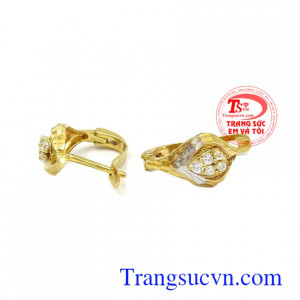 Hoa tai vàng 10k thời trang tôn lên vẻ dẹp phái nữ