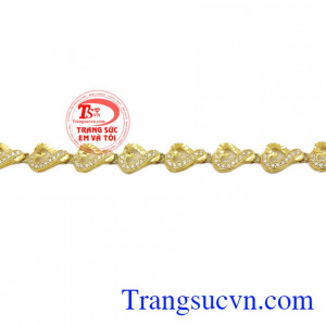 Lắc Vàng tây được các bạn nữ yêu thích