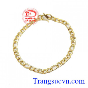 Lắc tay vàng trẻ em là sản phẩm lắc tay dành cho bé yêu trong các dịp sinh nhật, đầy tháng
