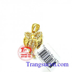 Mặt dây chuyền vàng kiểu ve Mặt dây chuyền nam kiểu dáng đẹp đường nét tinh tế Dây chuyền vàng kiểu Những mẫu mặt dây chuyền vàng nữ gắn đá quý được ưa chuộng nhất