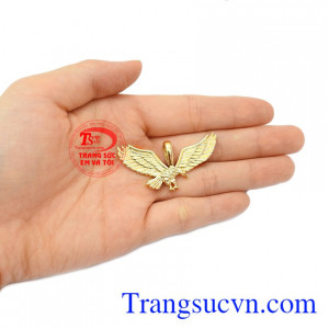 Mặt dây đại bàng vàng 18k, giao hàng trên toàn quốc.