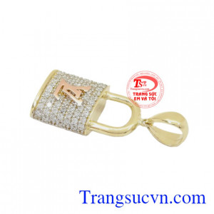 Trang sức Em và Tôi nhận đặt thiết kế theo sở thích của mỗi người.
