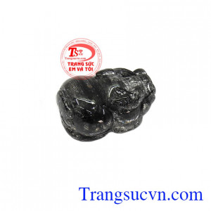 Mặt dây tỳ hưu thạch anh Tài Lộc là sản phẩm được chế tác tinh xảo, sắc nét