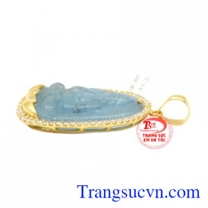 Đá Aquamarine mang lại may mắn về phong thủy và sức khỏe cho người sở hữu.