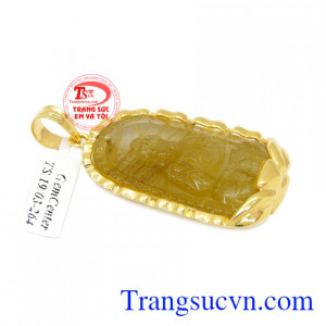 là sản phẩm được thiết kế từ thạch anh tóc thiên nhiên bọc vàng 14k.