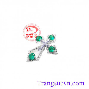 Mặt Thánh Giá gắn đá Emerald Mặt dây cánh bướm emerald Bán mặt dây emerald thiên nhiên,có giấy kiểm định đá emerald và vàng,giá đá quý emerald tốt,đặt mặt dây chuyền vàng tây đính đá quý theo mệnh mộc,hỏa