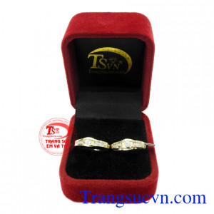 Nhẫn cưới vàng tây kết kim cương
