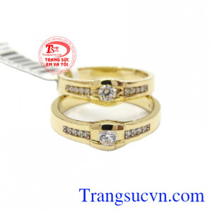 Chuyên thiết kế và phân phối nhiều mẫu nhẫn cưới đẹp giá rẻ, nhẫn cưới thời trang, nhẫn cưới giá rẻ đẹp, nhẫn cưới là kỷ vật linh thiêng của đôi vợ chồng