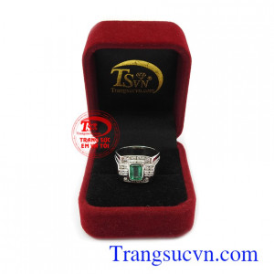 Nhẫn vàng 18k nam đính đá quý emerald thiên nhiên