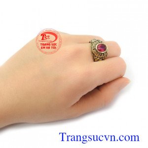 Chiếc Nhẫn mỹ vàng giá rẻ sang trọng,chất lượng vàng đảm chất lượng,cung cấp nhẫn mỹ uy tín nhất việt nam,thiết kế nhẫn mỹ theo yêu cầu,đeo hợp thời trang,Khách hàng ưa chuộng nhẫn mỹ vàng tây
