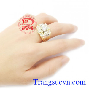 Trang sức Em và Tôi chuyên chế tác và nhận làm theo yêu cầu