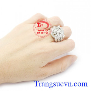 Công ty Trang sức Em và Tôi đi đầu trong lĩnh vực chế tác