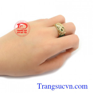 Nhẫn nam rồng vàng ngọc phỉ thúy