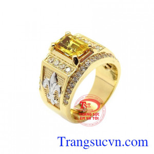 Nhẫn nam Sapphire tài lộcmang vẻ đẹp tinh tế, thiết kế tinh xảo, chế tác từ vàng 14k công nghệ cao cấp