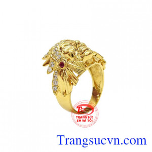 Sản phẩm được thiết kế độc đáo từ vàng 18k chuẩn chất lượng