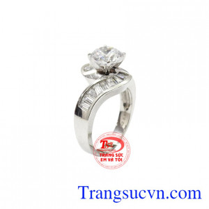 Nhẫn nữ Korea 10k đẳng cấp được nhập khẩu từ Hàn Quốc với kiểu dáng sang trọng, thời trang