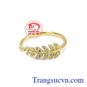 Sản phẩm trẻ trung, nữ tính phù hợp với những bạn gái thích sự nhẹ nhàng