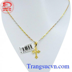 Mặt thánh giá bằng vàng chất lượng đảm bảo,giao mặt thánh giá toàn quốc. Nữ trang bộ mặt dây chữ thập bé xinh