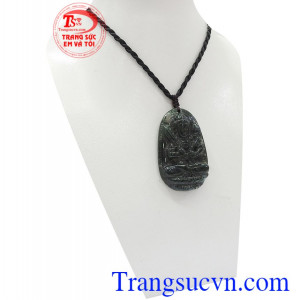 Hư Không Tạng Bồ Tát là vị phật độ mệnh cho người tuổi Sửu và tuổi Dần là biểu tượng của trí tuệ cao siêu, đại diện cho sự thành thật và sung túc