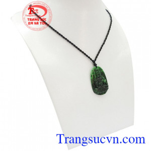 Ngài sẽ thầm lặng đi theo bảo vệ, giúp cho người tuổi Dậu trên đường đời phân biệt phải trái đúng sai, nắm bắt cơ hội đến với mình, sử dụng trí tuệ để ứng phó với khó khăn, vượt qua nghịch cảnh, có được sự nghiệp thành công, gia đình hạnh phúc