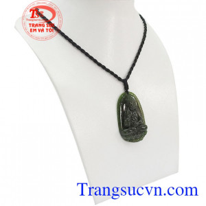Phật bản mệnh tuổi Tuất - Hợi ngọc Nephrite là sản phẩm được điêu khắc sắc nét