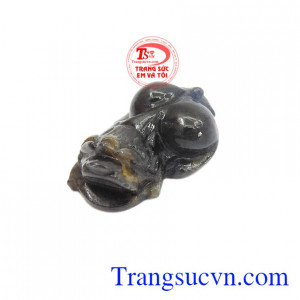 Tỳ hưu sapphire đen là sản phẩm được chế tác tinh xảo, chất lượng.