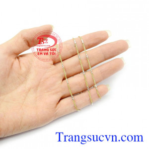 Công ty trang sức Em và Tôi chuyên chế tác và nhận làm theo yêu cầu. Dây vàng 10k Italy nữ