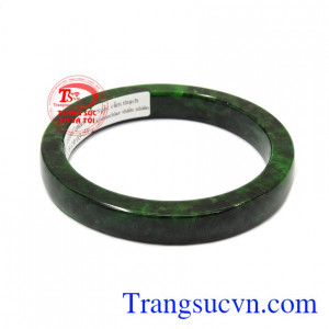 Vòng cẩm thạch may mắn