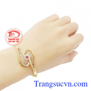 Vòng tay vàng đẹp