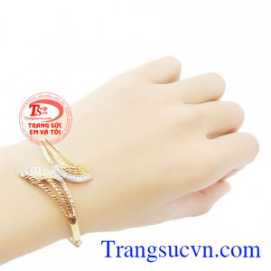 Vòng tay vàng sang trọng dành cho nữ