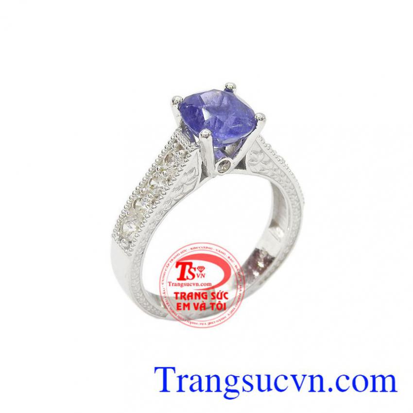 Nhẫn nữ sapphire đẹp