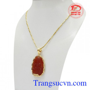 Với ý nghĩa luôn cầu chúc mọi điều tốt đẹp sẽ đến với người đeo.