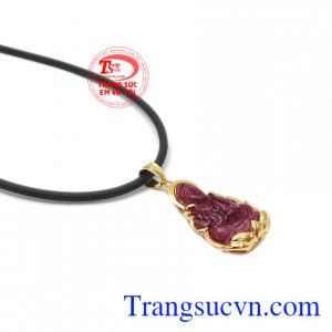 Sản phẩm hợp phong thủy, thích hợp cho người mệnh hỏa và thổ. Bộ trang sức phật bà ruby mệnh hỏa