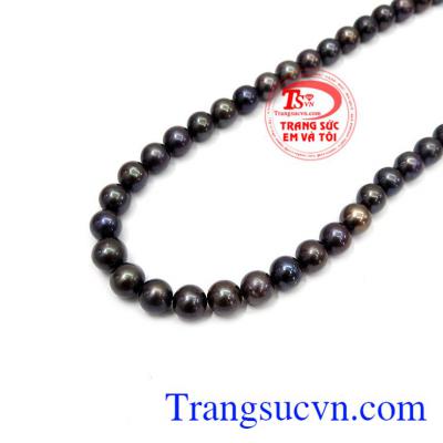 Ngọc trai đen là biểu tượng của sự độc lập, mạnh mẽ, không dễ đánh bại