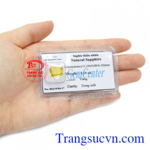 Đá ép vỉ Sapphire chất lượng có giấy kiểm định của trung tâm kiểm định uy tín cấp.