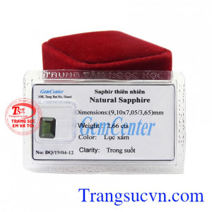 Đá Sapphire ép vỉ đẹp có thể dùng gắn lên các đồ trang sức.