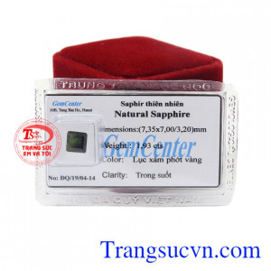 Đá Sapphire ép vỉ tài lộc là biểu tượng của sự may mắn, tài lộc.